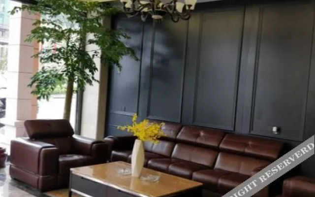 Lano Hotel (Nanzhao Renmin Road)
