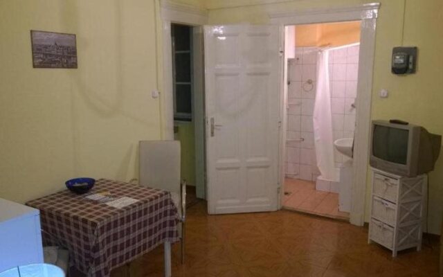 Comebackpackers Hostel