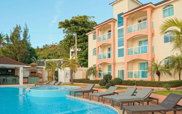 Ria Aparta Hotel