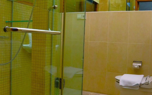 Oemah Kakang Loft & Bed