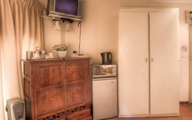 Wild Peach Inn