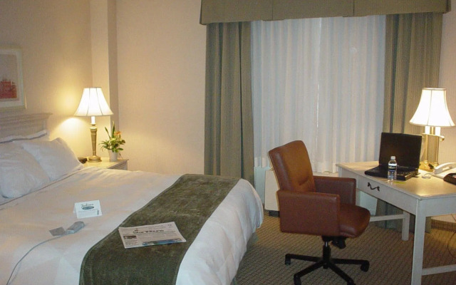 Radisson Hotel Duluth - Harborview