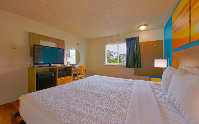 Coastal Inn by OYO Lincoln City - Oregon Coast Hwy