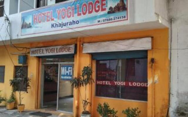Hotel Yogi Lodge