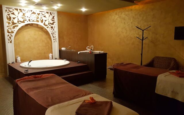 Sandapart Royal Beach Apartments