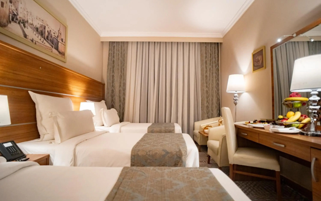 Emaar Al Mektan Hotel