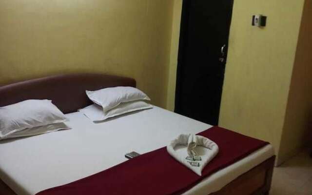 Hotel Manikanta Residency