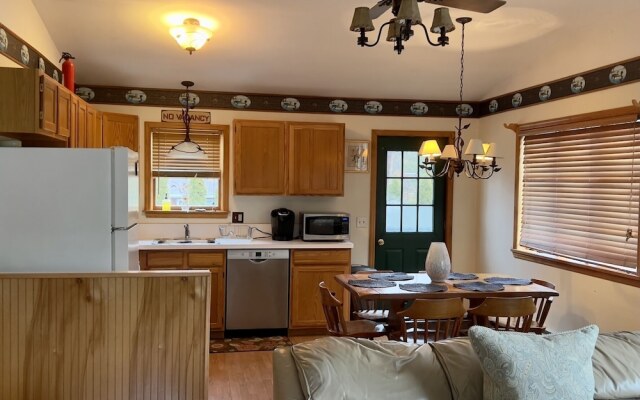 Beautiful Lakehouse with POOL TABLE by CozySuites