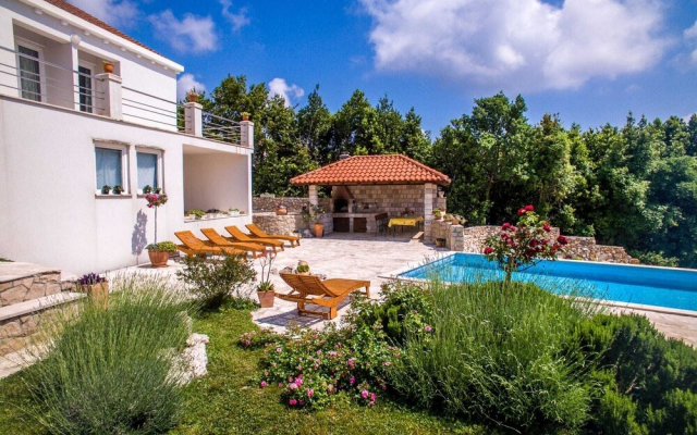 Exclusive Villa With Private Pool, Large Garden, Wi-fi Near Dubrovnik