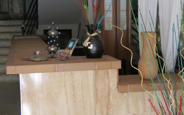 Arenal Pins Hostal
