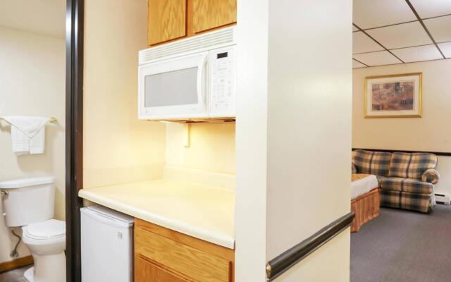 M Star North Canton - Hall of Fame