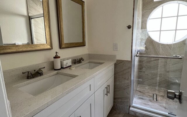 Elegant & Luxury Apartment Close Disney