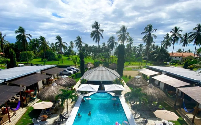 Show Pony Beach Resort and Suites