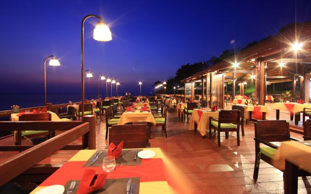 Sea Sense Resort