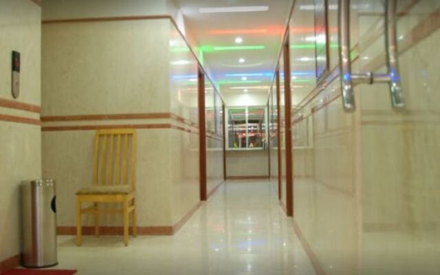 Hotel ATG Royal Inn
