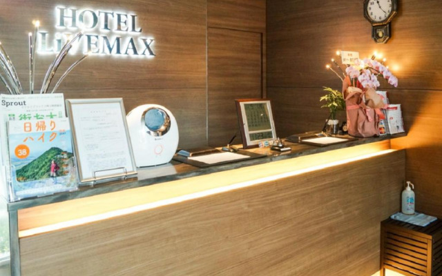 Hotel LiVEMAX Saitama Asakaekimae