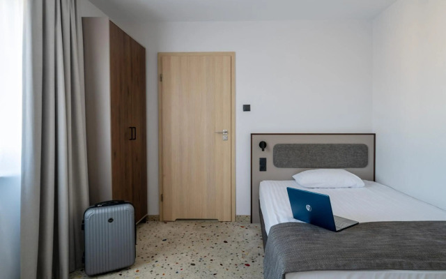 Hotel Antares