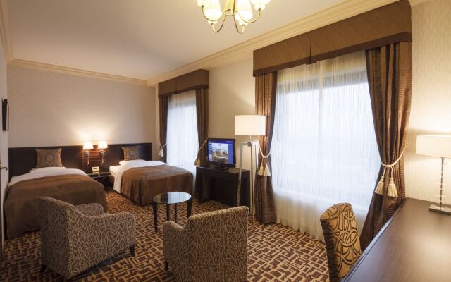 Okura Chiba Hotel