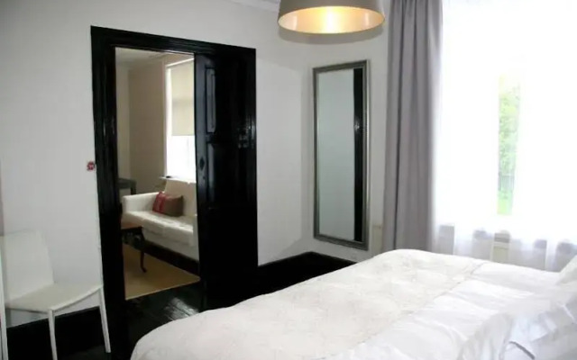 Luna Apartments - Baldursgata