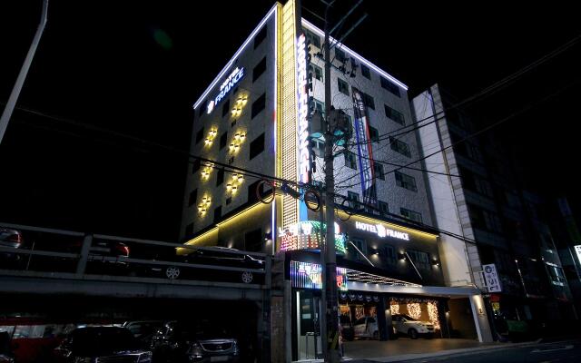 Busan Oncheonjang Hotel France