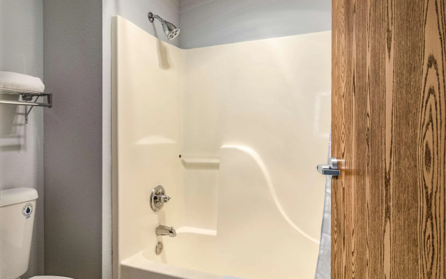 Red Lion Inn & Suites Des Moines