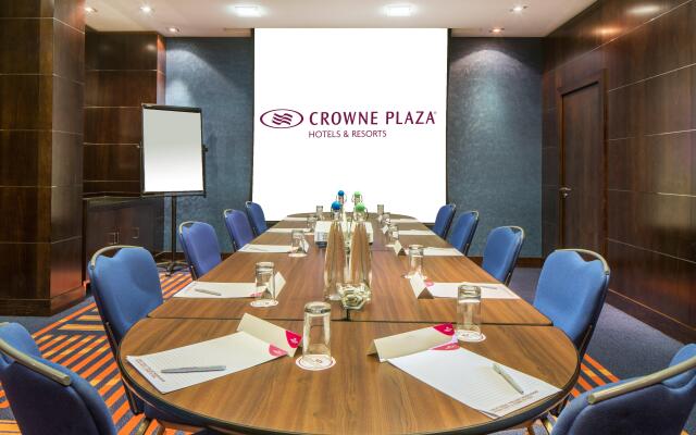 Crowne Plaza London - Gatwick Airport