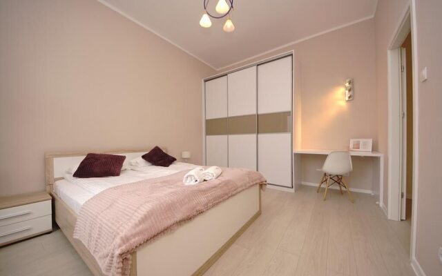 BillBerry Apartments - Green Harbor