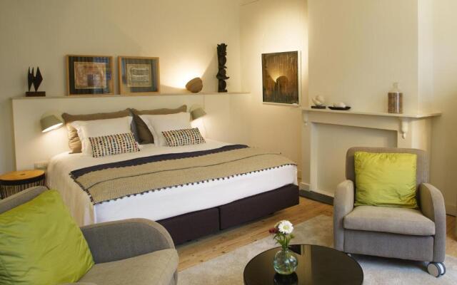 B&B Alphabet - Luxury Guesthouse and Art Gallery