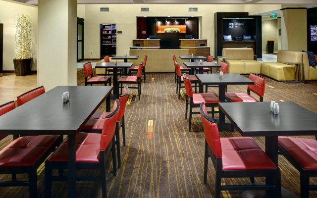 Courtyard by Marriott Richmond Chester