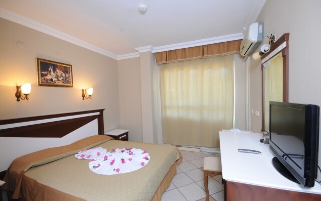 Selen Hotel Icmeler