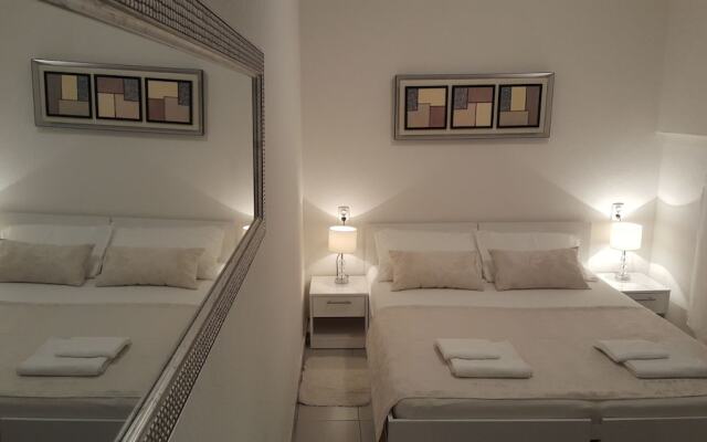 Rooms Valentino