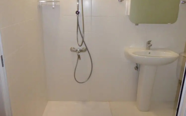 Seaview Ground Floor Flat Wheelchair Friendly