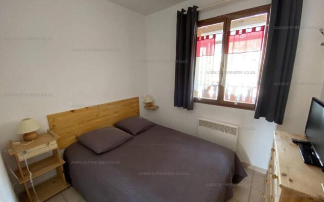 Appartement Les Angles, 2 pièces, 4 personnes - FR-1-295-156