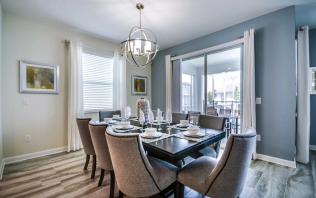 6 Bedroom 5 Bathroom Villa 1573sw