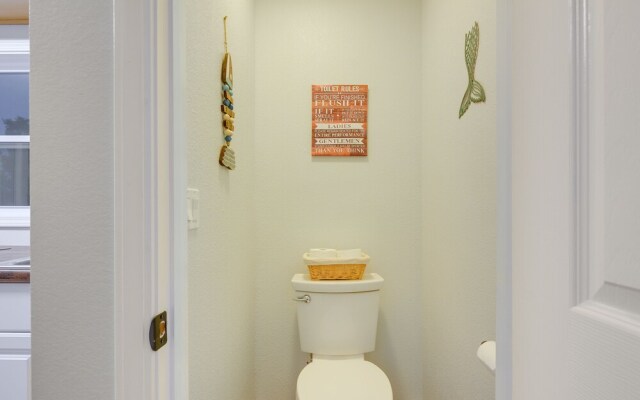 Rogers Vacation Rental ~ 7 Mi to Downtown