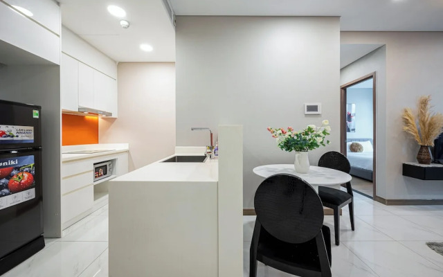 SUNWAH PEARL Premier Residence