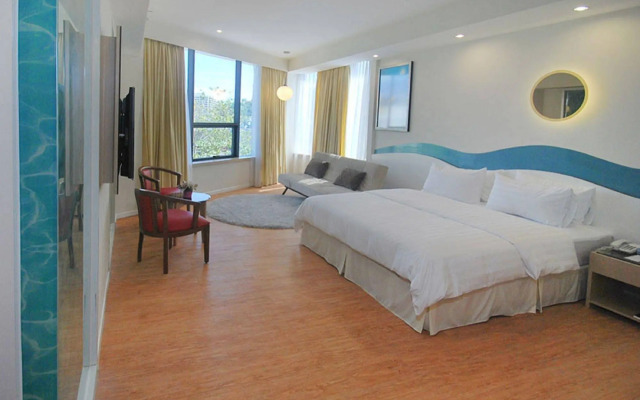Oceania Hotel