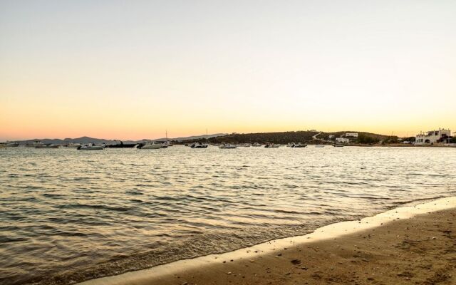 Kiano Suites Paros