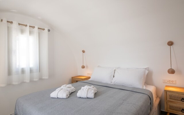 AVAL All Suite