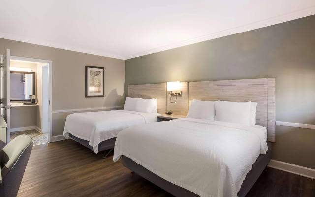 Best Western Sea Island Inn