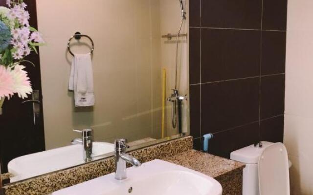 Deira Partition room