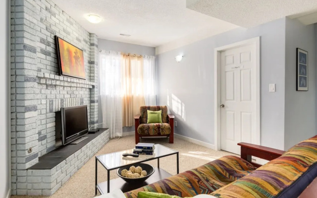 4 Bedroom Suite in Calgary
