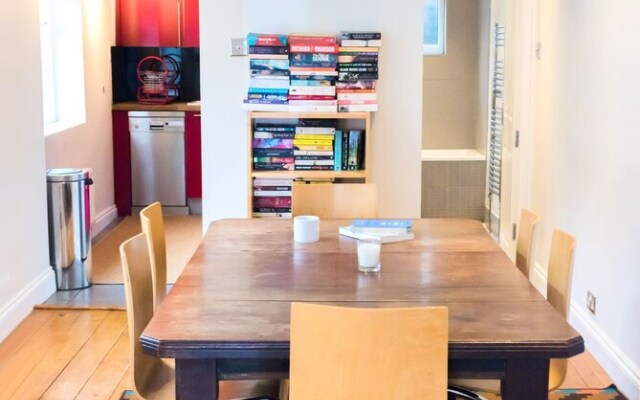 Apartment With Garden Maida Hill