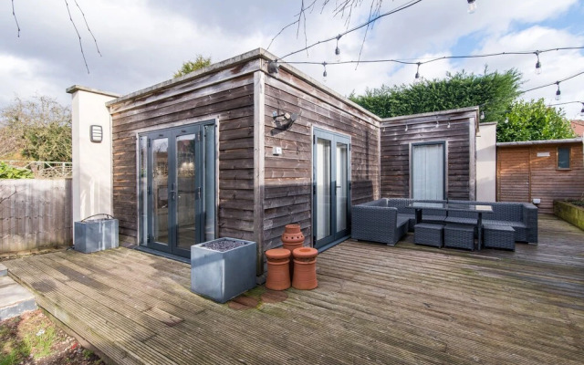 Wilford Lodge - Studio