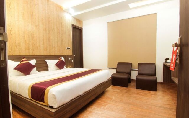 OYO 6844 Hotel Sam Inn
