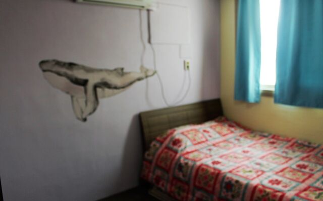 Nabijam Motel