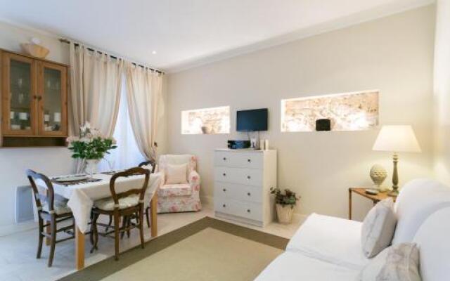 Quartier Latin Apartments