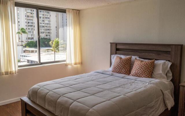 Hawaiian Monarch #708