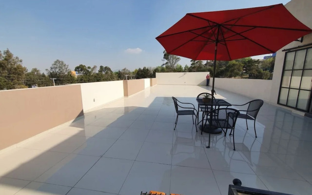 S02 Suite 2 min del TEC Wifi Terraza