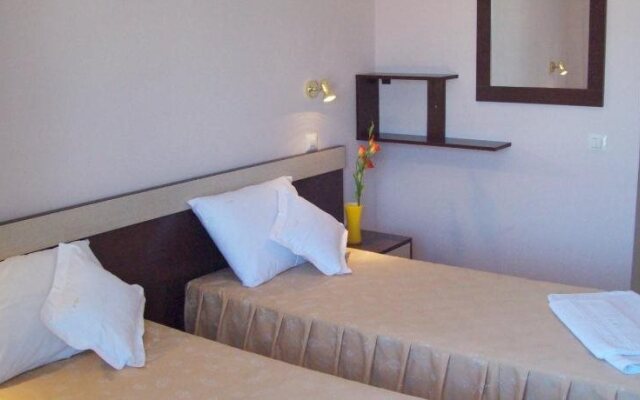 Hotel Raul